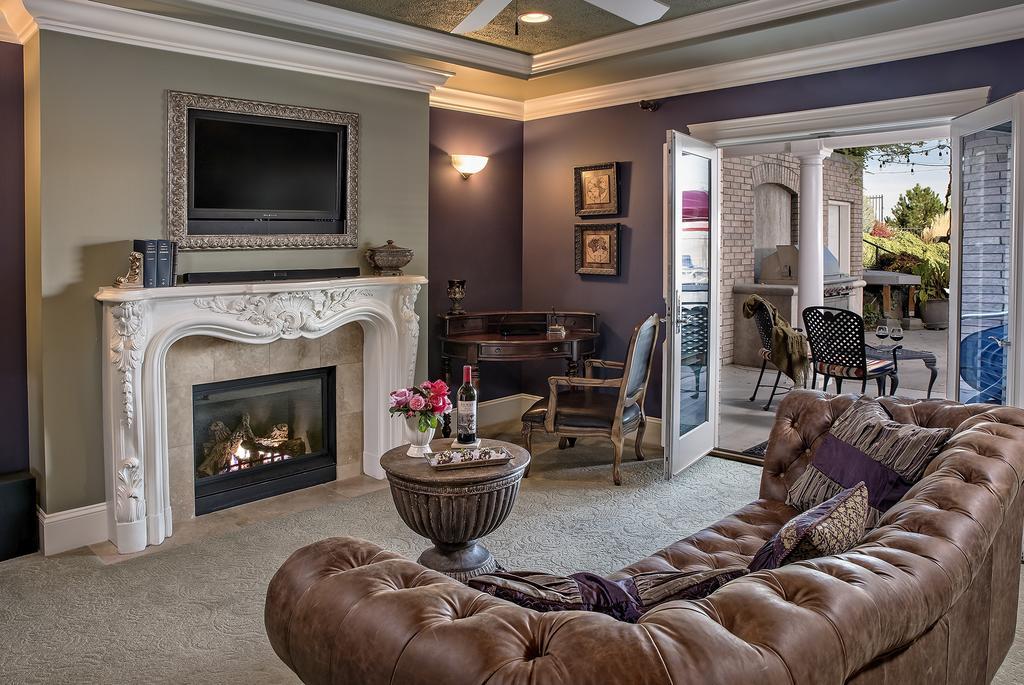 Bed and Breakfast Cameo Heights Mansion And The Vine Fine Dining Restaurant Touchet Exterior foto