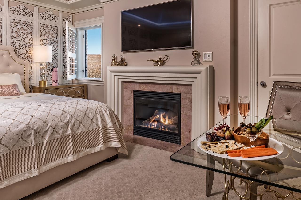 Bed and Breakfast Cameo Heights Mansion And The Vine Fine Dining Restaurant Touchet Exterior foto