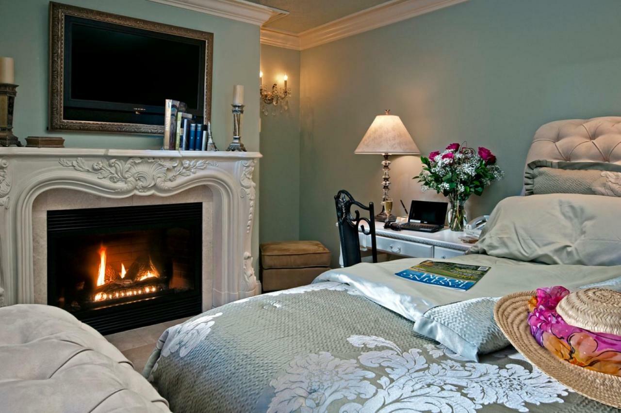 Bed and Breakfast Cameo Heights Mansion And The Vine Fine Dining Restaurant Touchet Exterior foto