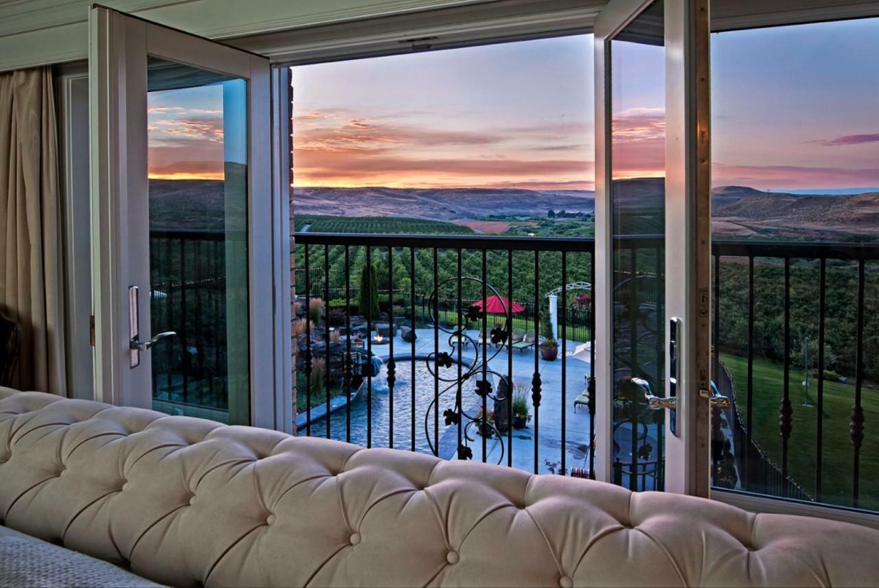 Bed and Breakfast Cameo Heights Mansion And The Vine Fine Dining Restaurant Touchet Exterior foto