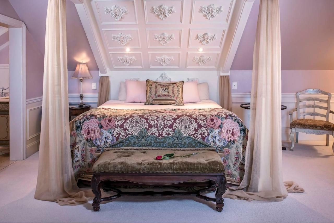 Bed and Breakfast Cameo Heights Mansion And The Vine Fine Dining Restaurant Touchet Exterior foto