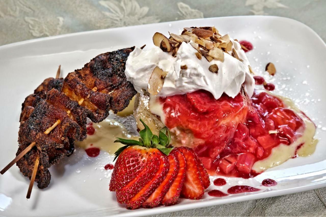Bed and Breakfast Cameo Heights Mansion And The Vine Fine Dining Restaurant Touchet Exterior foto