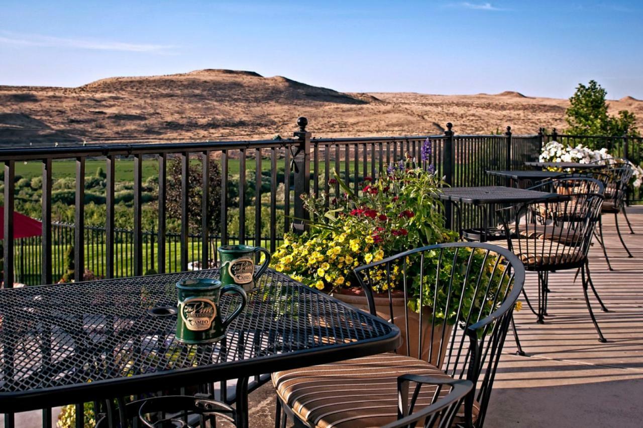 Bed and Breakfast Cameo Heights Mansion And The Vine Fine Dining Restaurant Touchet Exterior foto